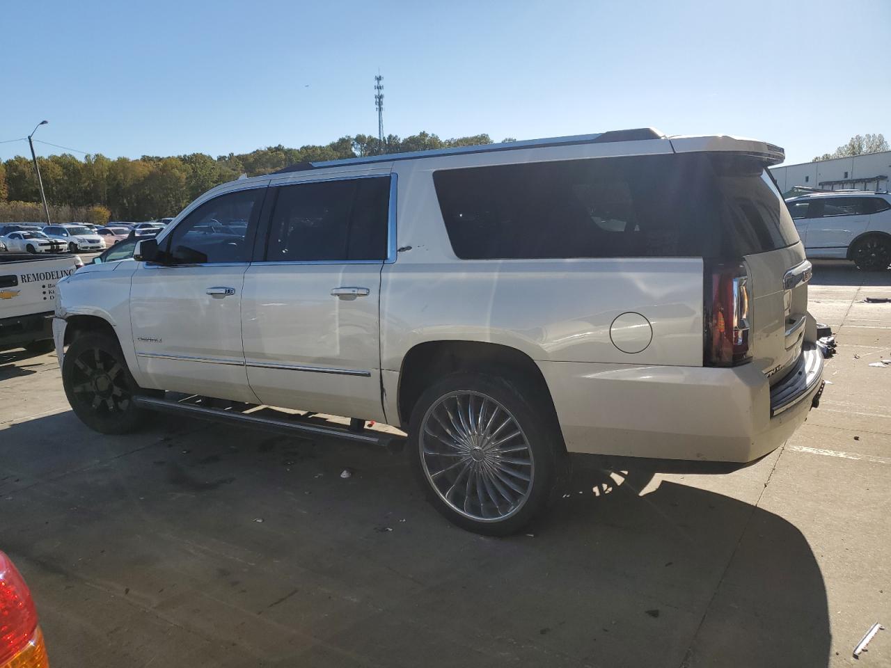 GMC YUKON DENALI