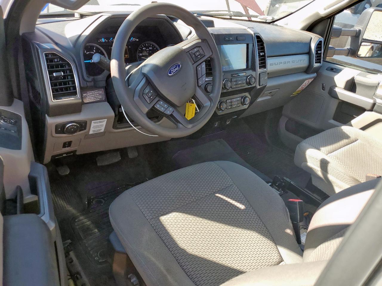 FORD F-550 SUPER DUTY