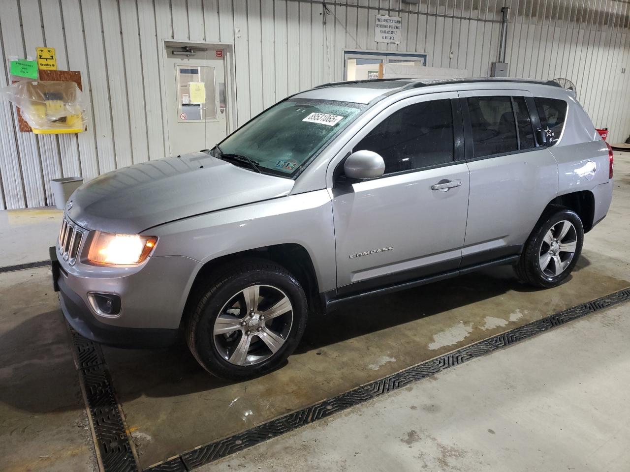 JEEP COMPASS LATITUDE
