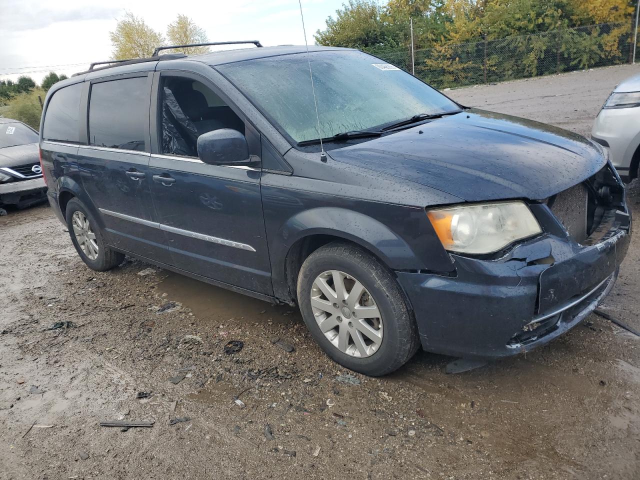CHRYSLER TOWN & COUNTRY TOURING