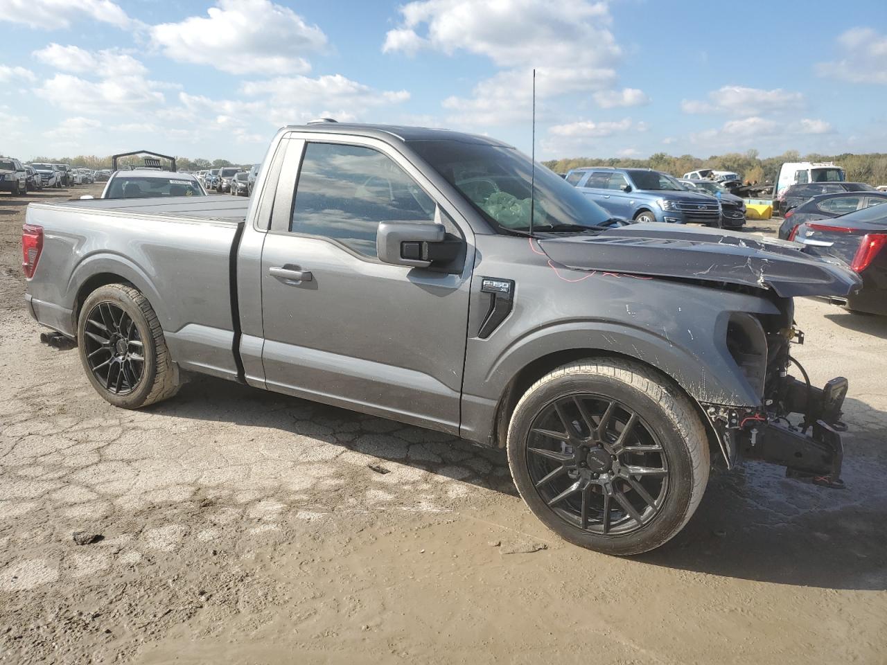 FORD F-150 XL