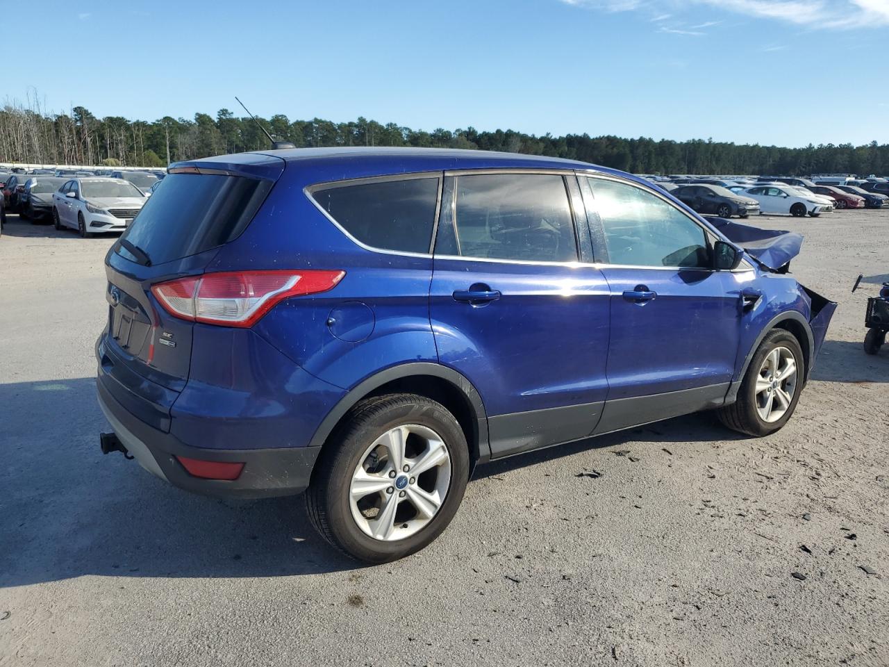FORD ESCAPE SE