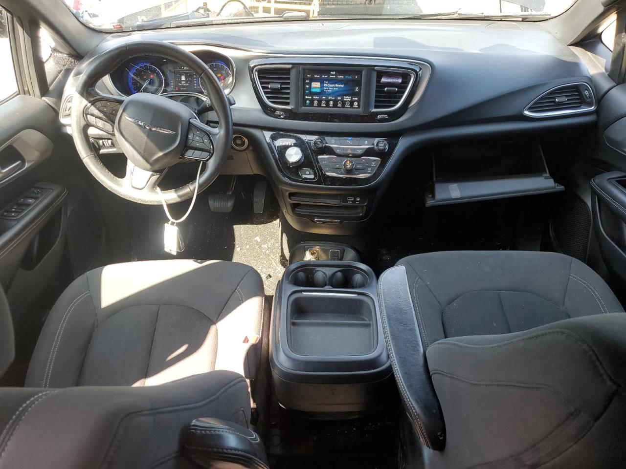 CHRYSLER PACIFICA TOURING PLUS