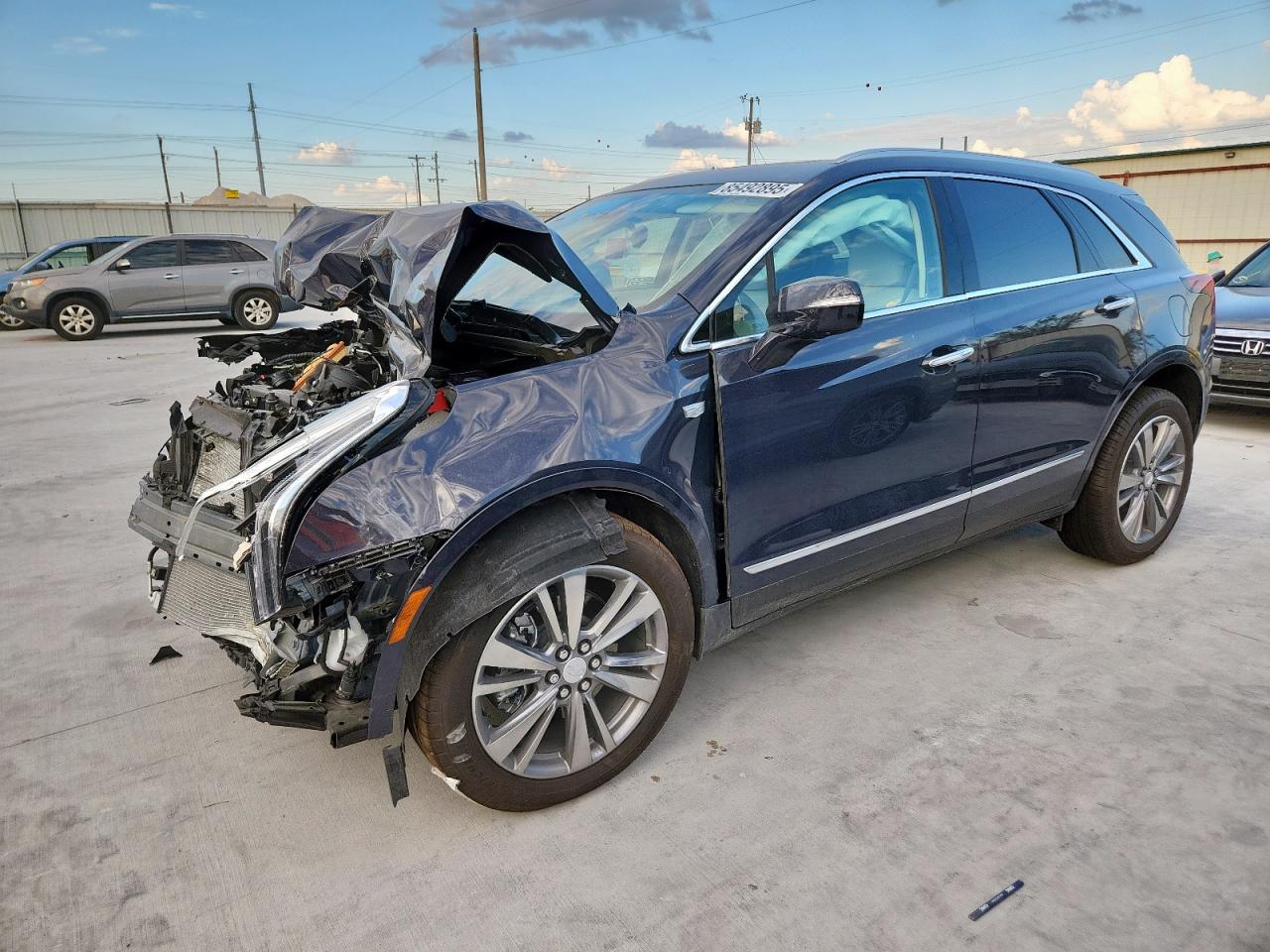  Salvage Cadillac XT5