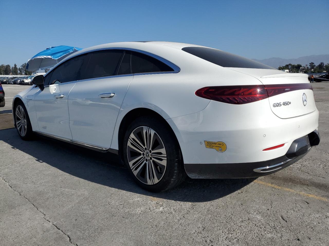 MERCEDES-BENZ EQS 450+