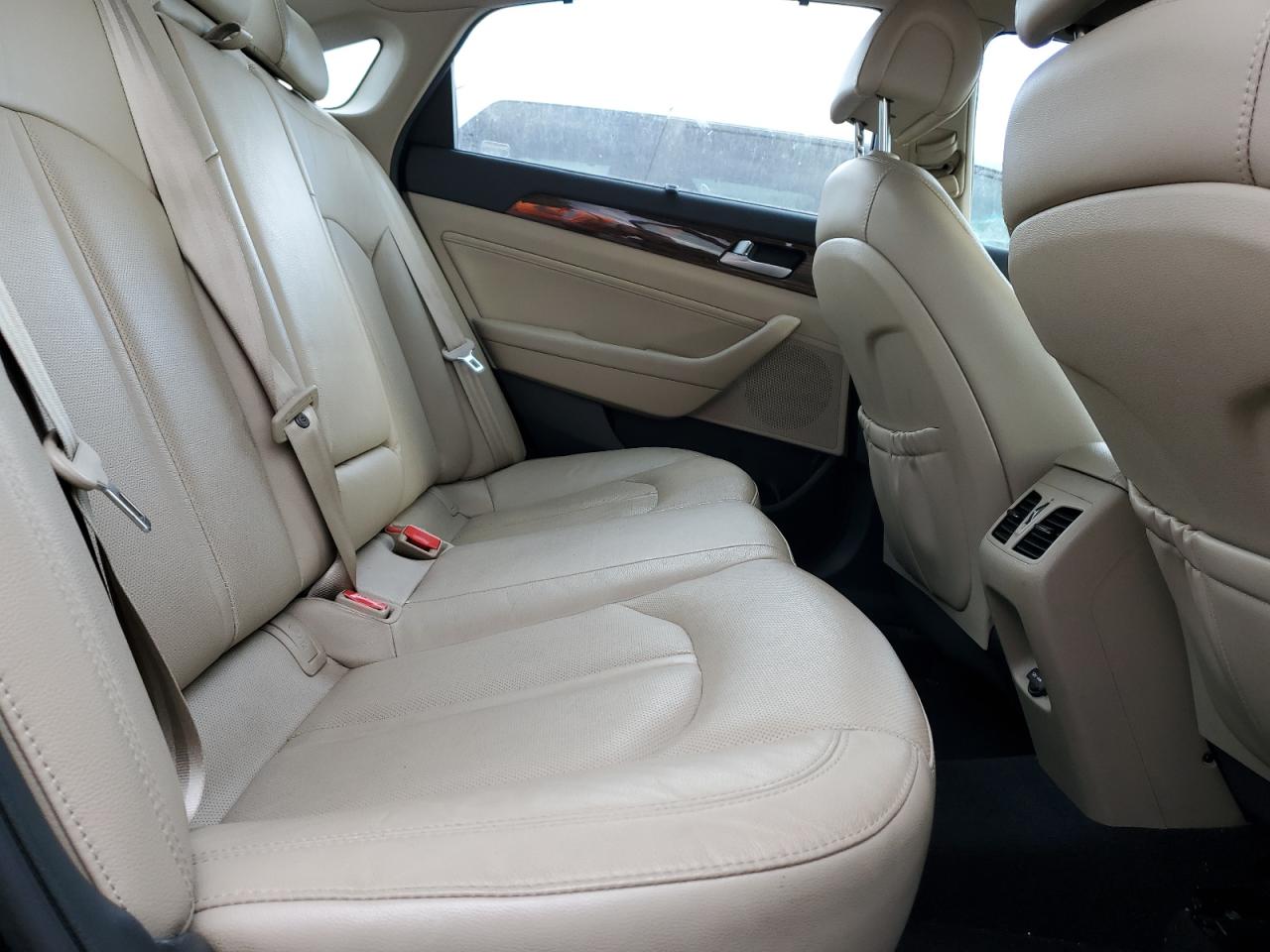 HYUNDAI SONATA HYBRID