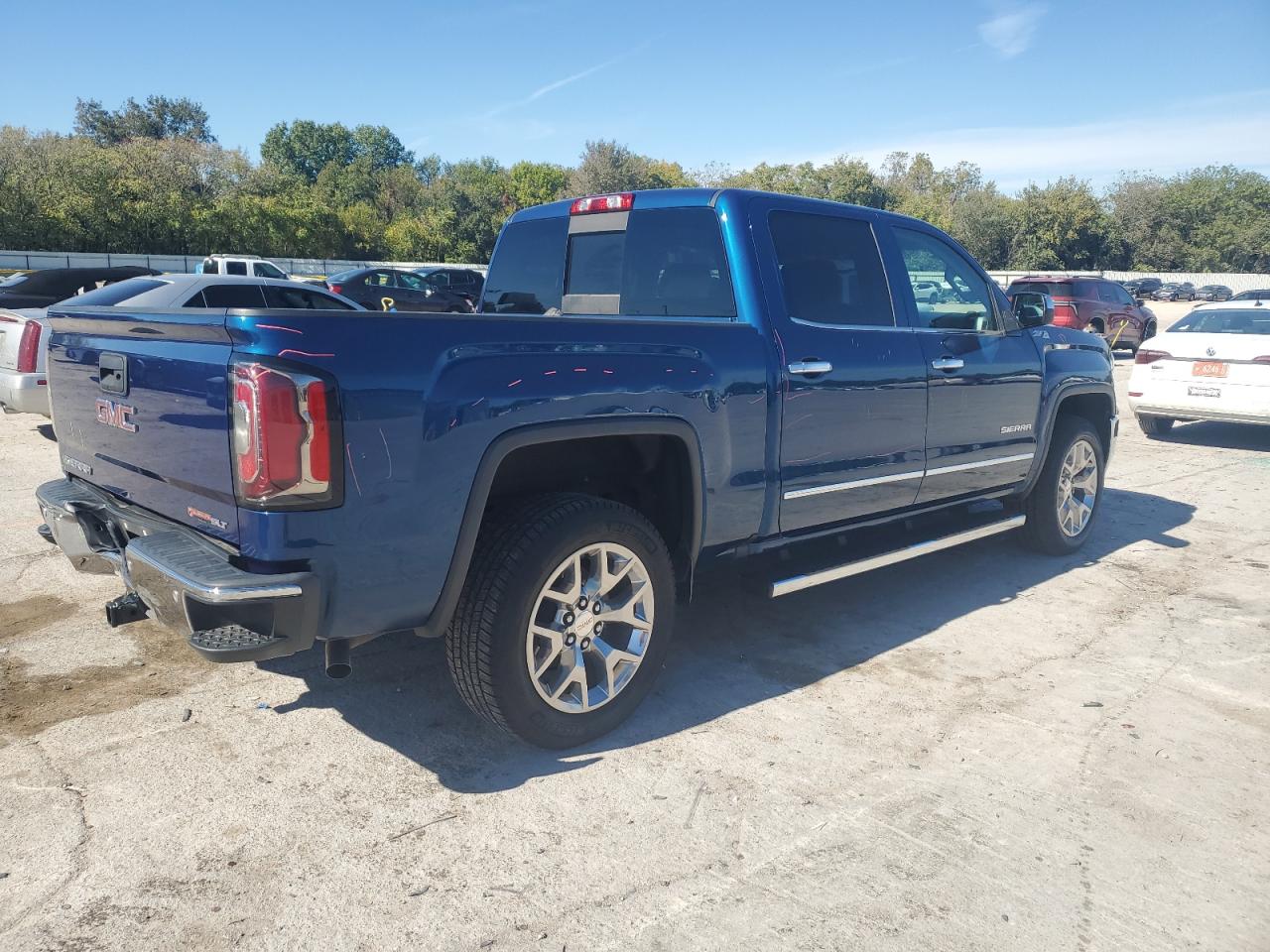 GMC SIERRA K1500 SLT