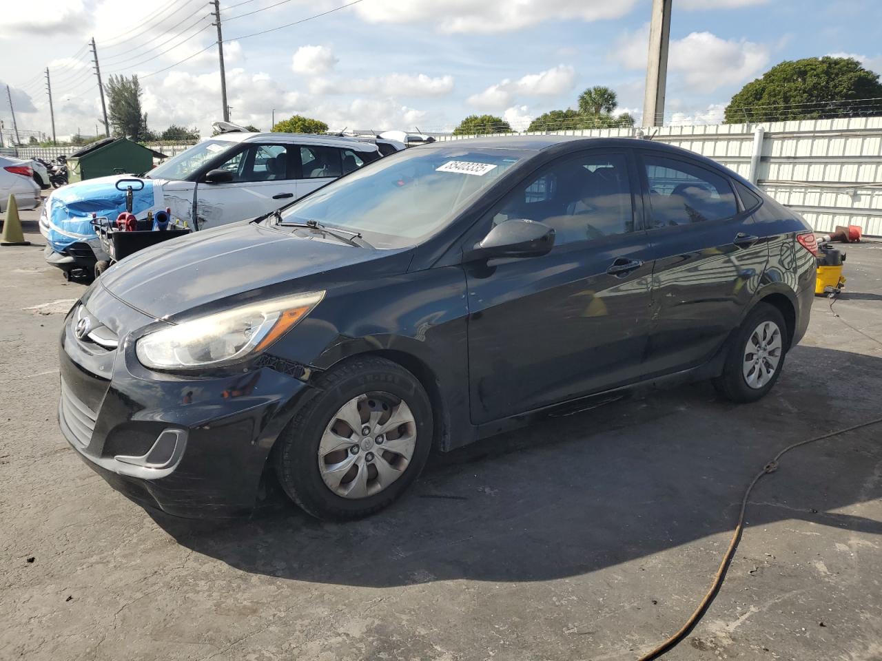 HYUNDAI ACCENT SE