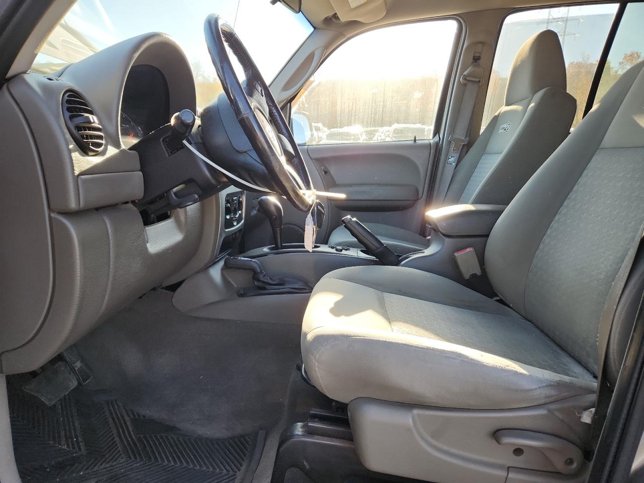 Lot #3285973567 2006 JEEP LIBERTY SP