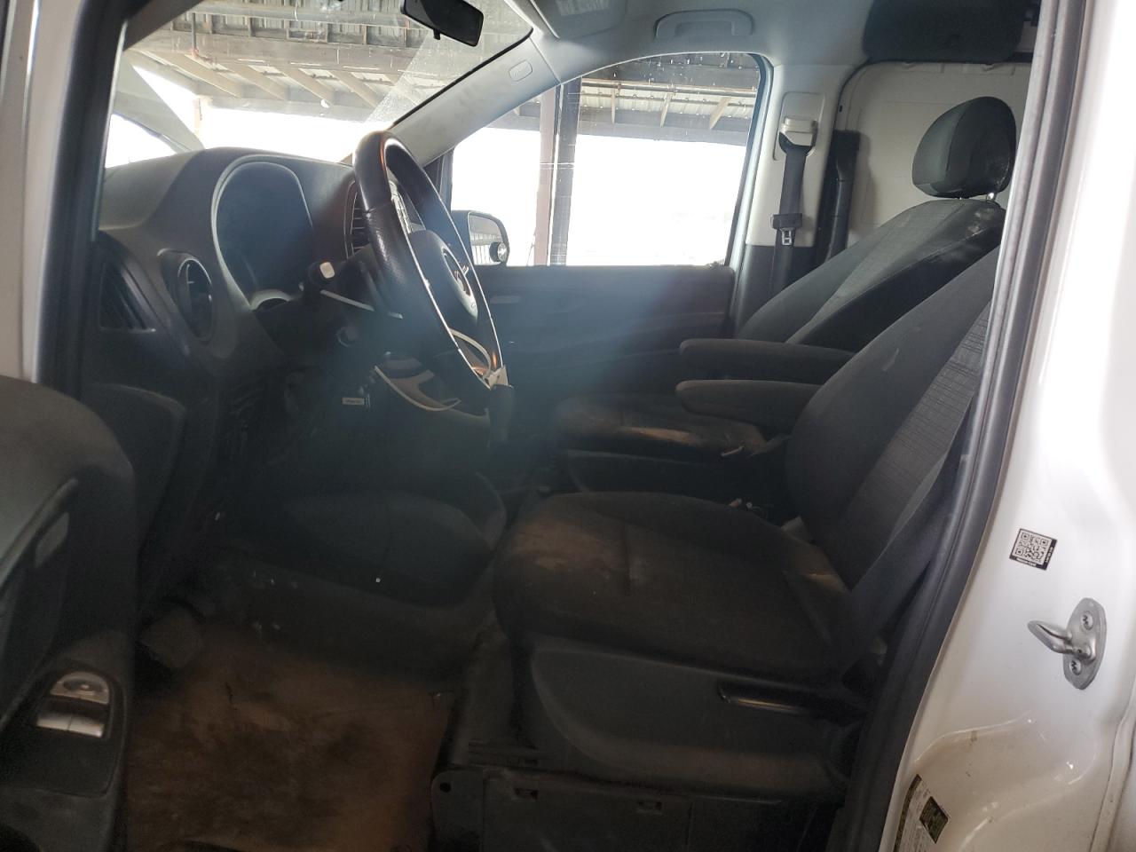 MERCEDES-BENZ METRIS