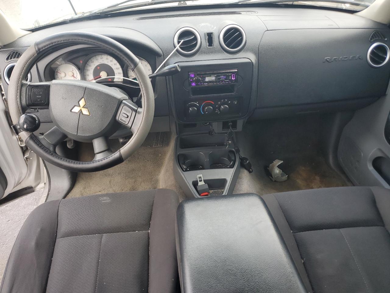 Lot #3301775340 2007 MITSUBISHI RAIDER LS