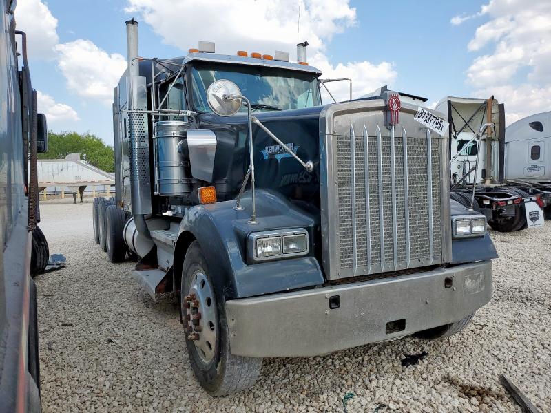 KENWORTH W900