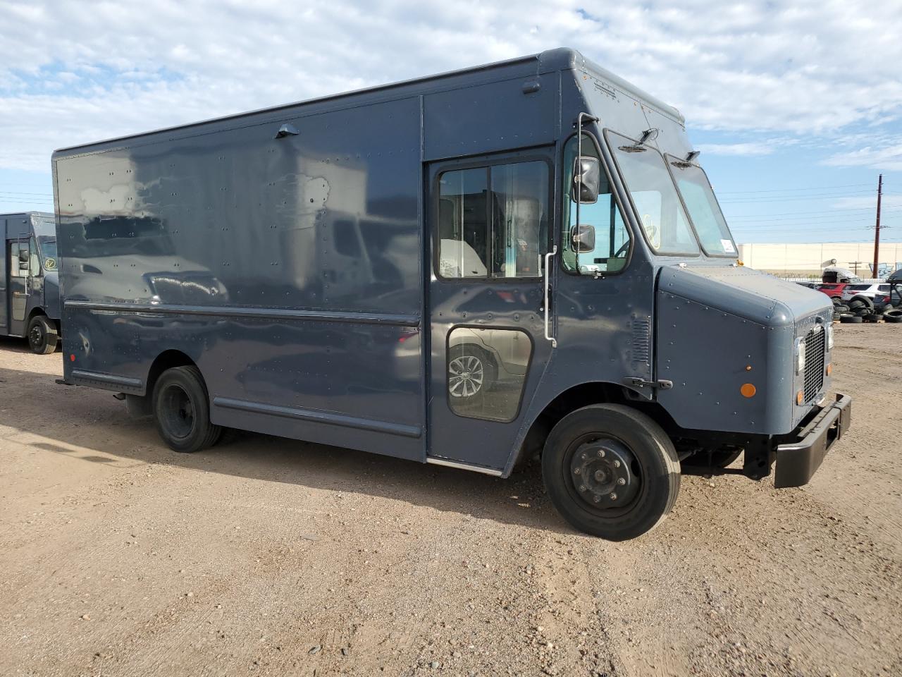 Lot #3302663007 2020 FREIGHTLINER CHASSIS M