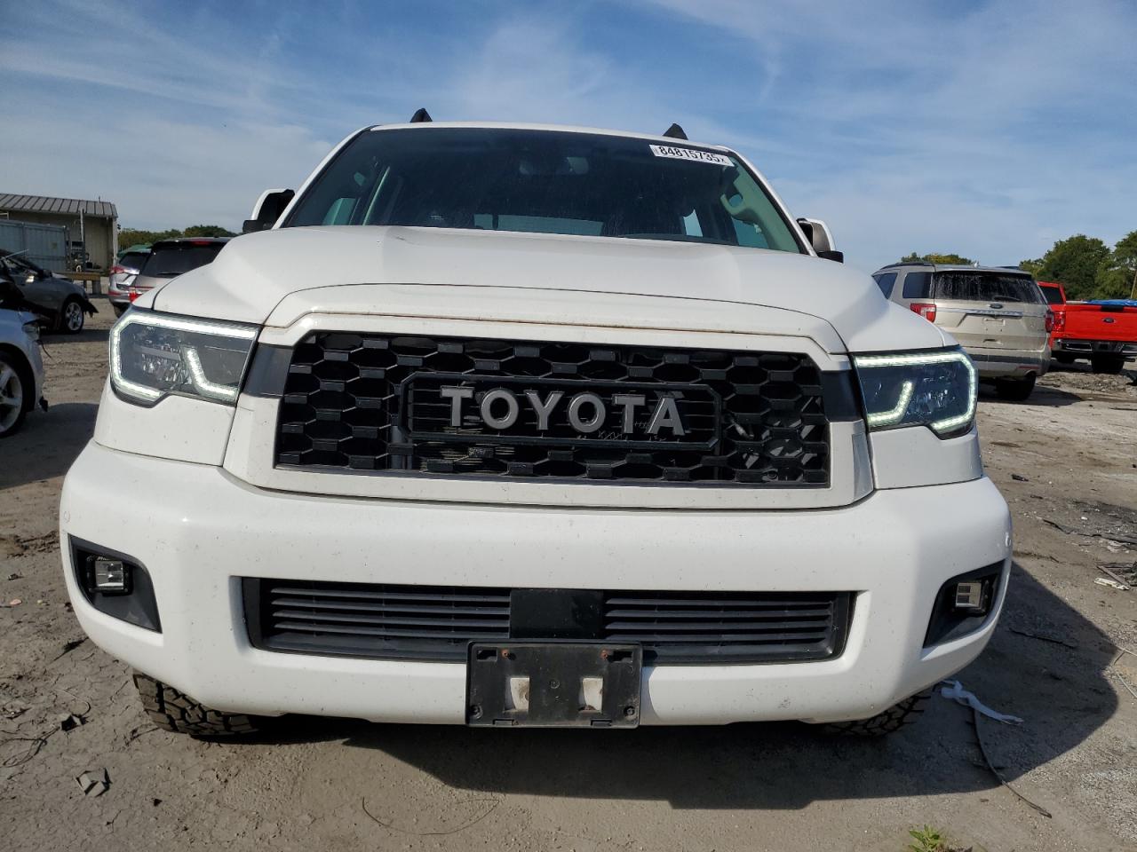 TOYOTA SEQUOIA SR5