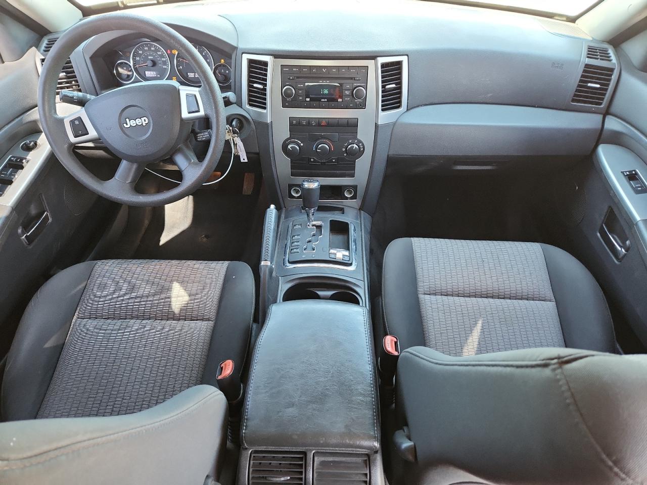 Lot #3271729682 2009 JEEP 4X4 LAREDO