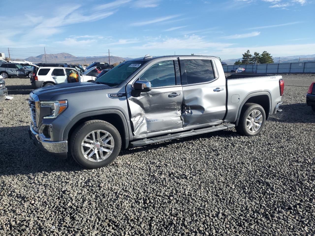 GMC SIERRA K1500 SLT