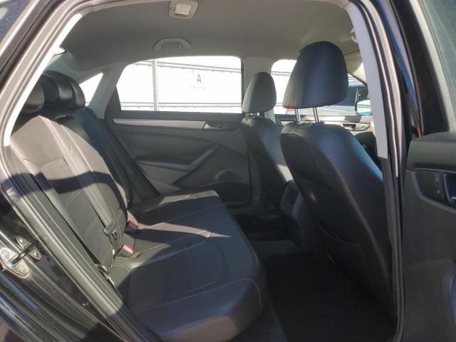 2014 VOLKSWAGEN PASSAT S - 1VWAT7A37EC034016