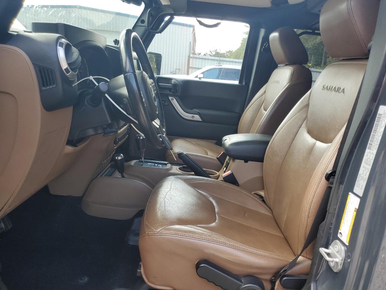 JEEP WRANGLER SAHARA