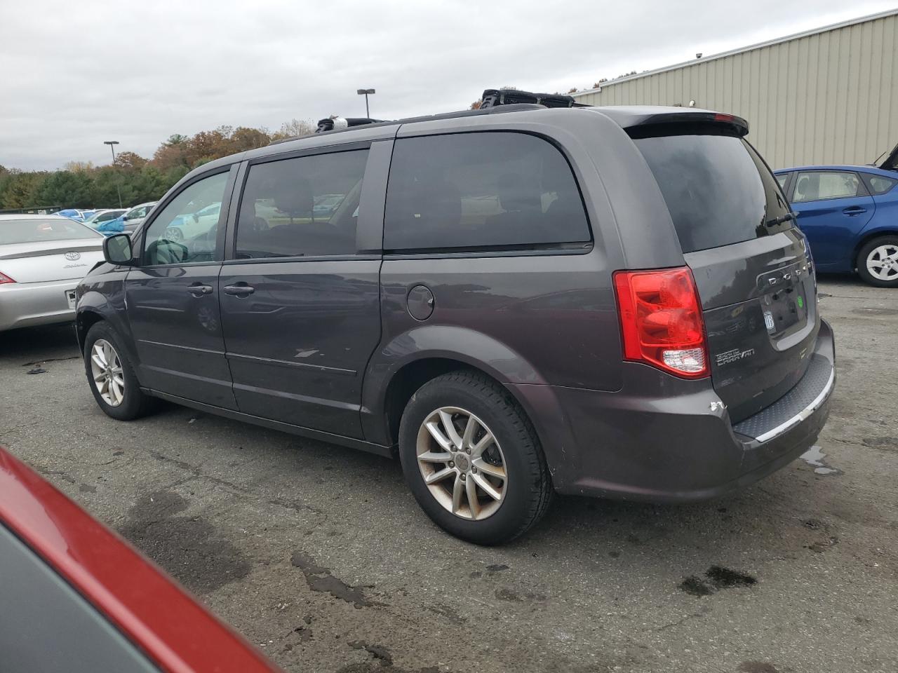 Lot #3317979906 2015 DODGE GRAND CARA