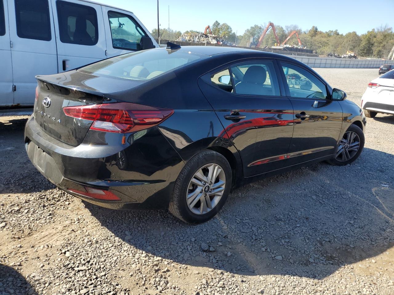 HYUNDAI ELANTRA SEL