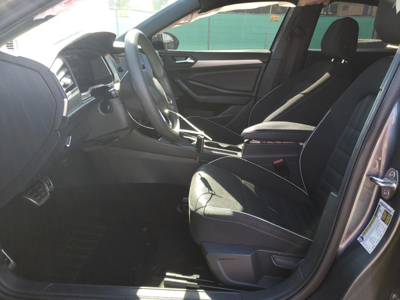 VOLKSWAGEN JETTA SPORT