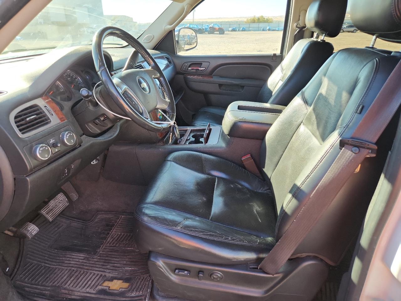 CHEVROLET SUBURBAN K1500 LTZ