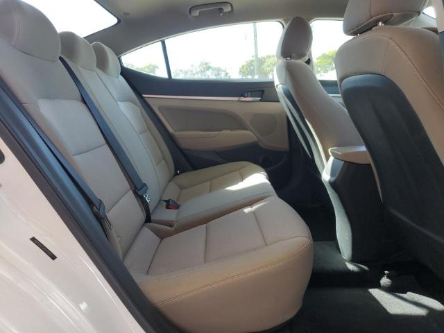 2019 HYUNDAI ELANTRA SE 5NPD84LF3KH416907