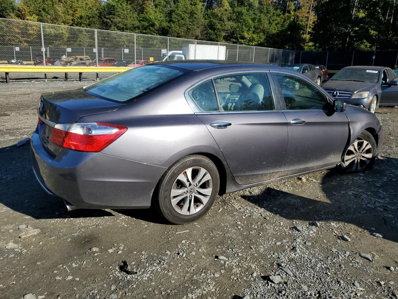 Lot #3304521434 2015 HONDA ACCORD LX