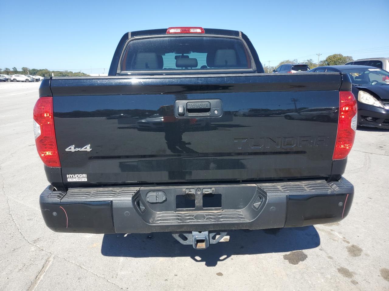 TOYOTA TUNDRA CREWMAX LIMITED