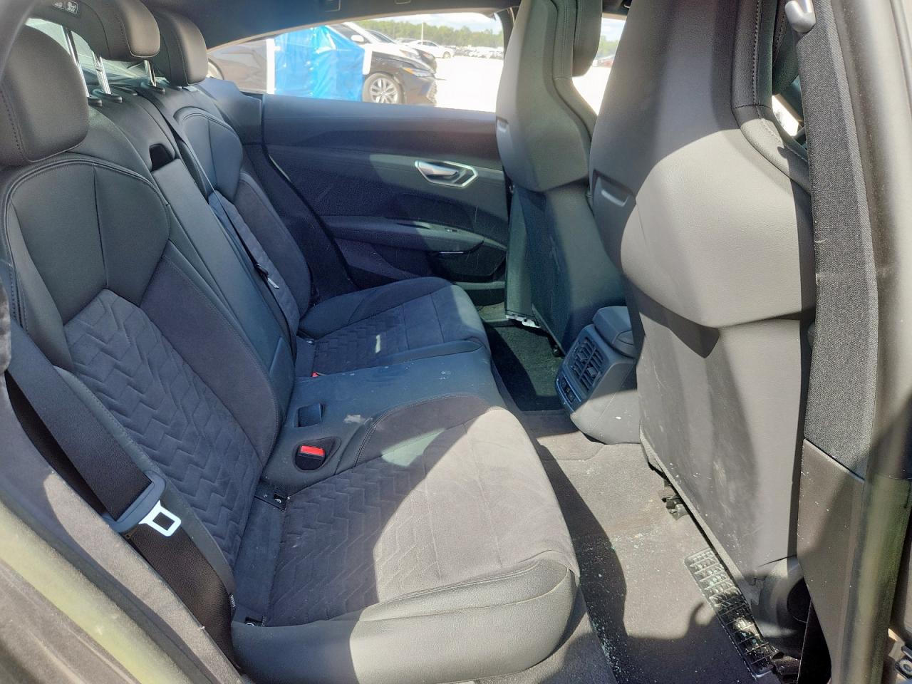 AUDI E-TRON PREMIUM PLUS