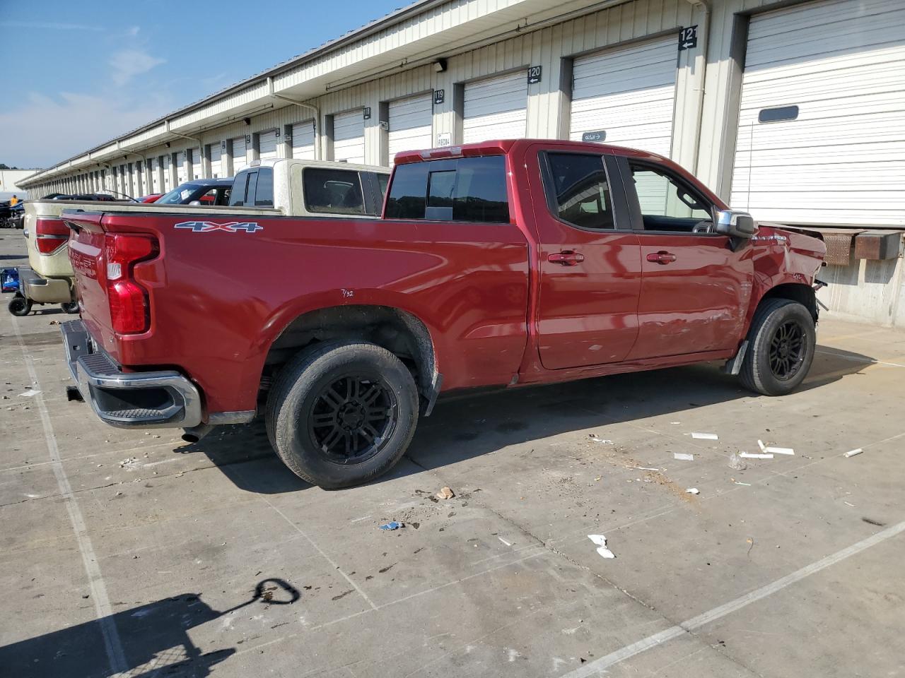 CHEVROLET SILVERADO K1500 LT