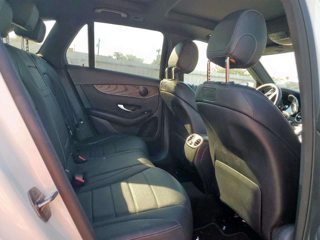 MERCEDES-BENZ GLC-CLASS 300