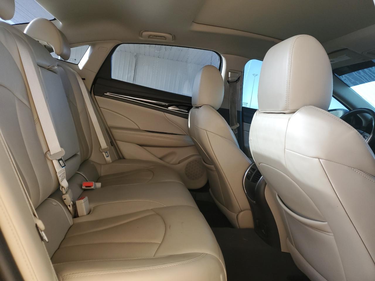 BUICK LACROSSE PREMIUM