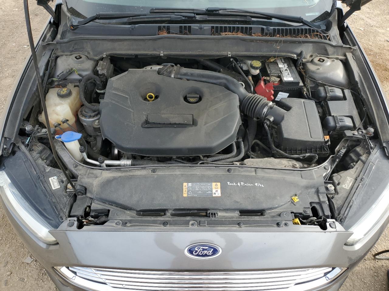 FORD FUSION SE