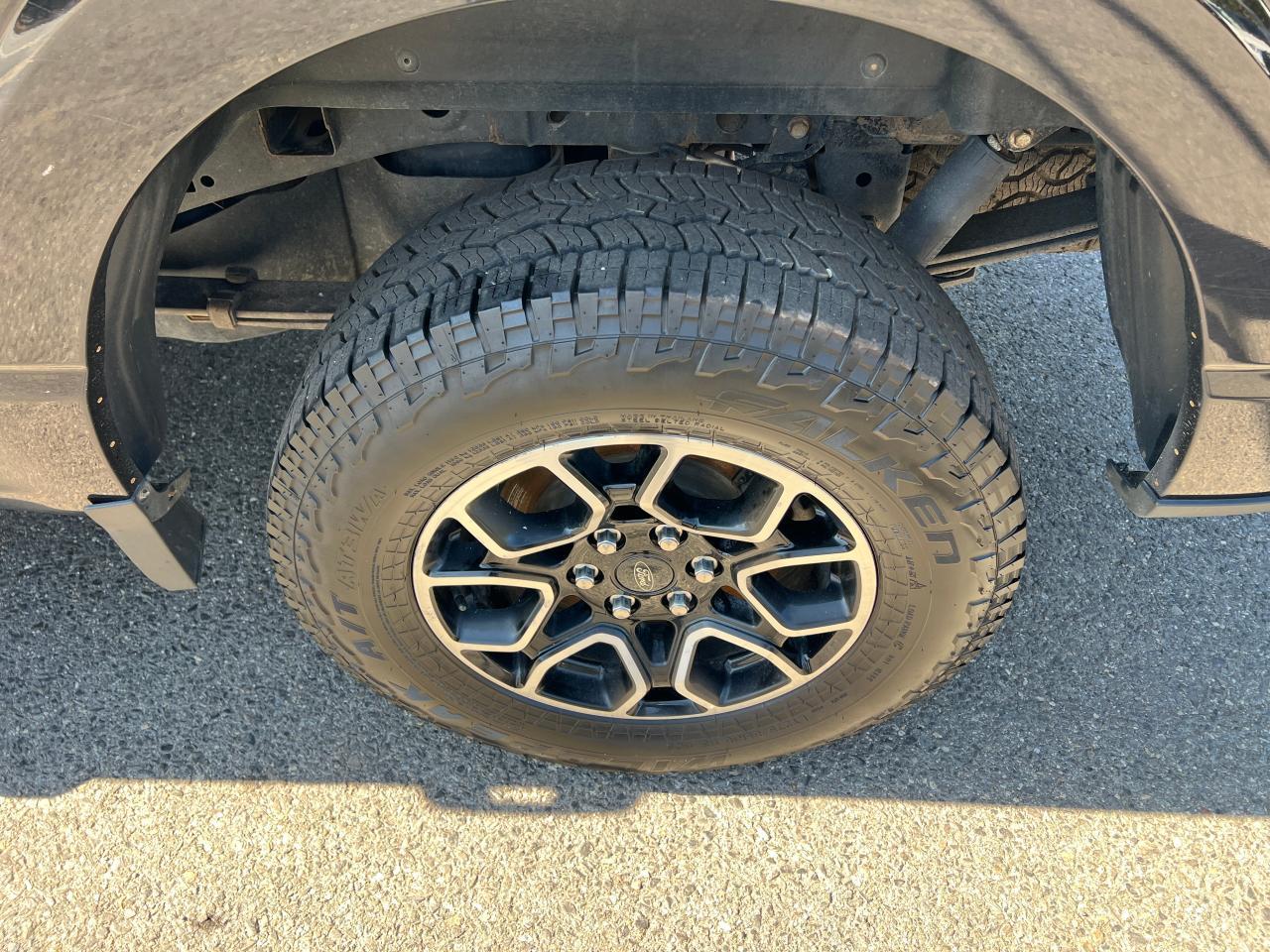 FORD F-150 SUPERCREW