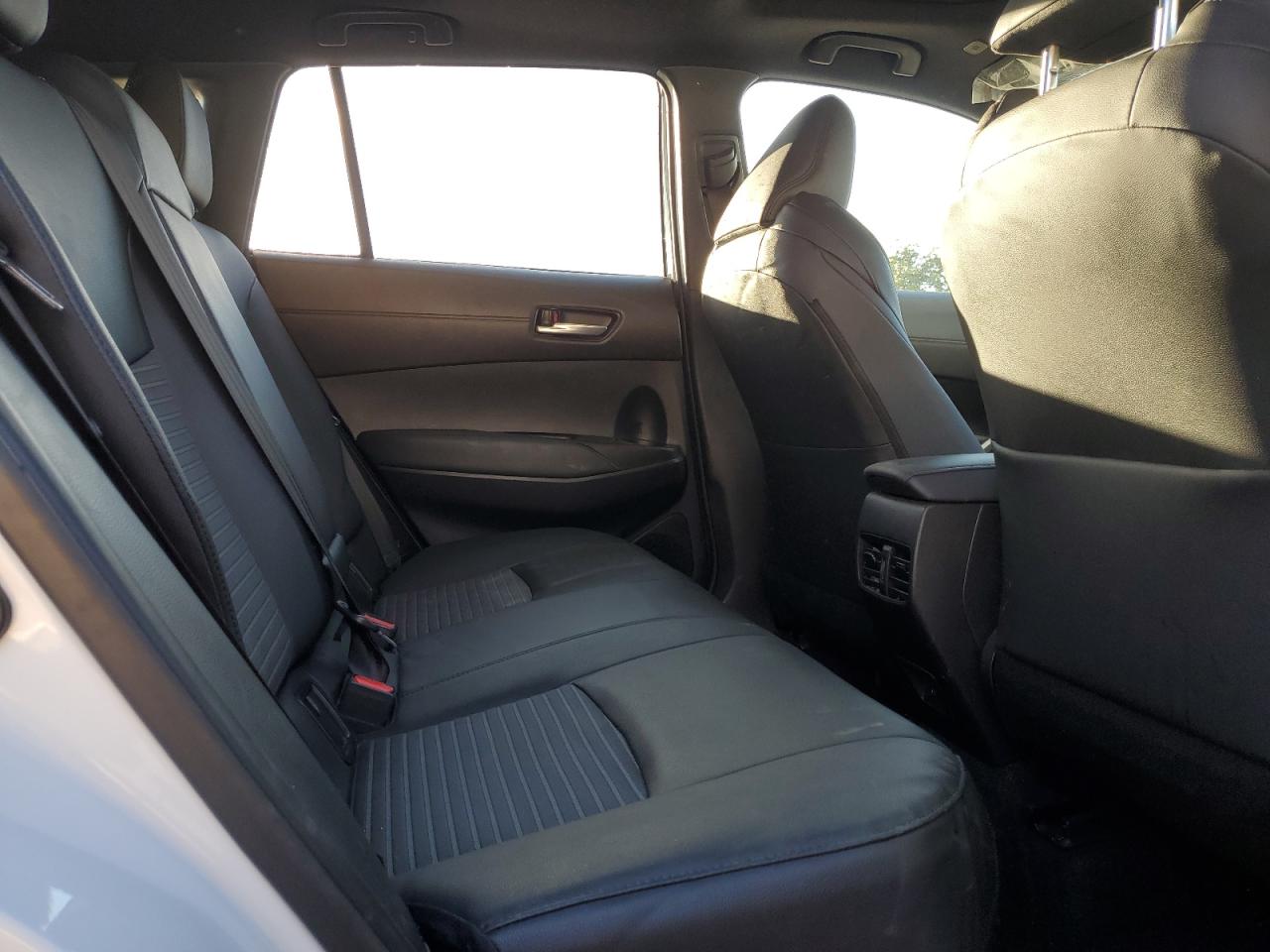 TOYOTA COROLLA CROSS SE