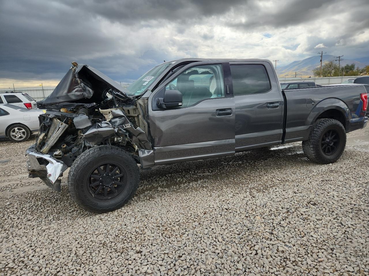 FORD F-150 SUPERCREW