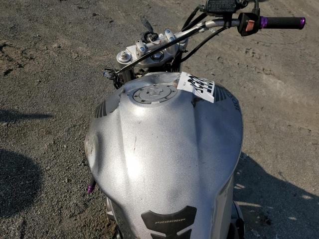 2004 HONDA CB900 #3285012939