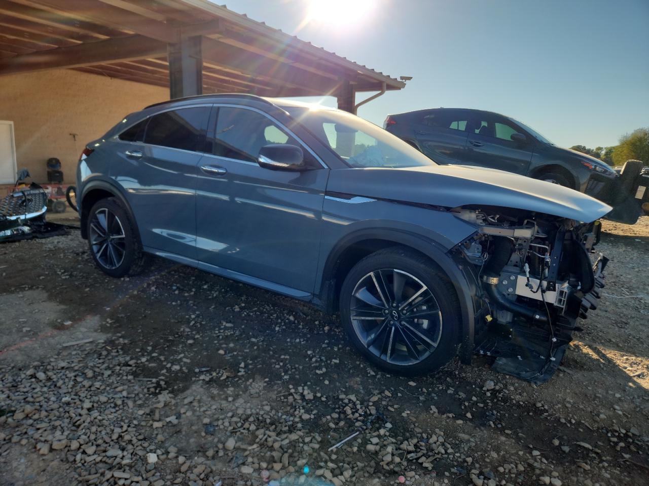 INFINITI QX55 ESSENTIAL