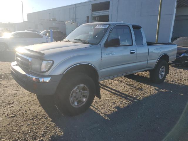 TOYOTA TACOMA XTR