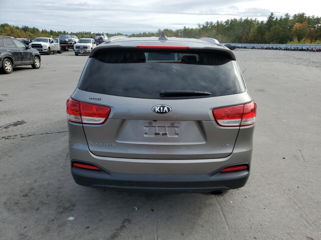 KIA SORENTO LX