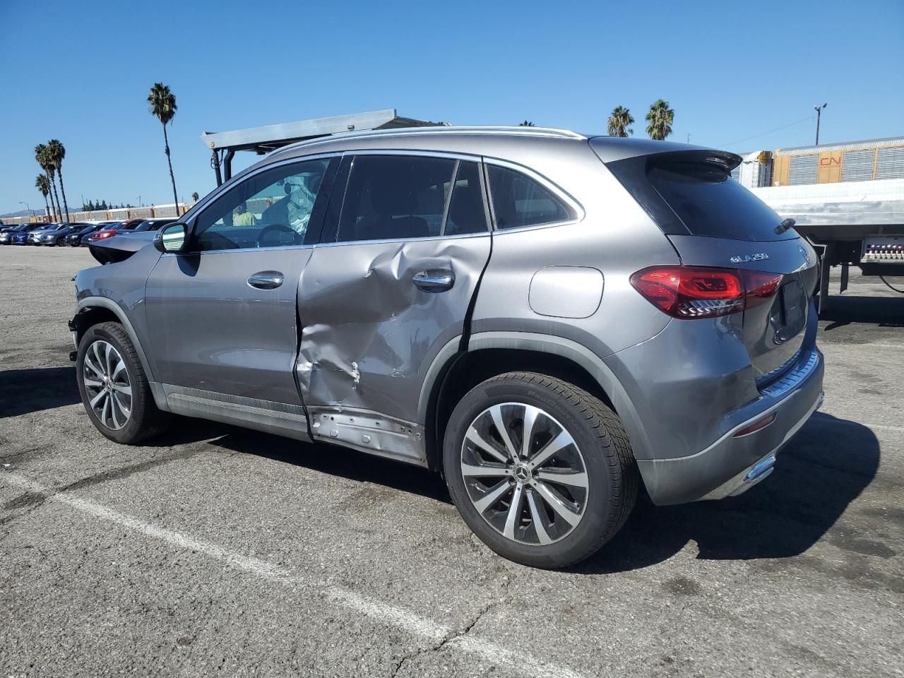 MERCEDES-BENZ GLA-CLASS 250