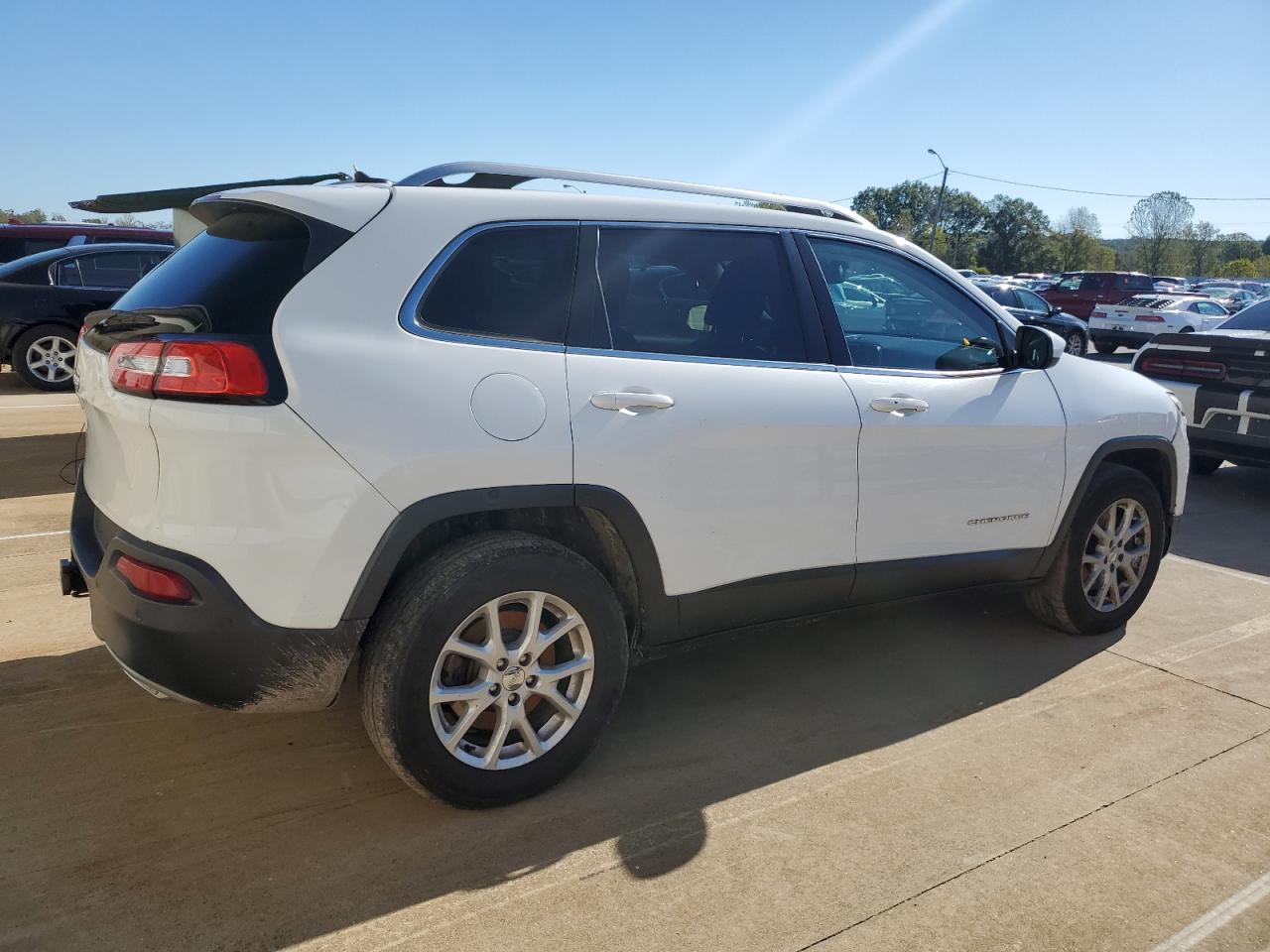 JEEP GRAND CHEROKEE LATITUDE