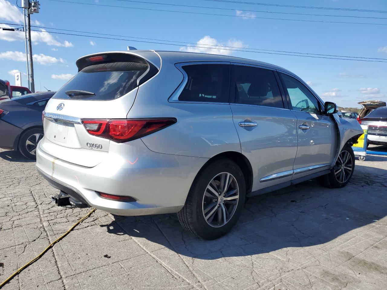 INFINITI QX60