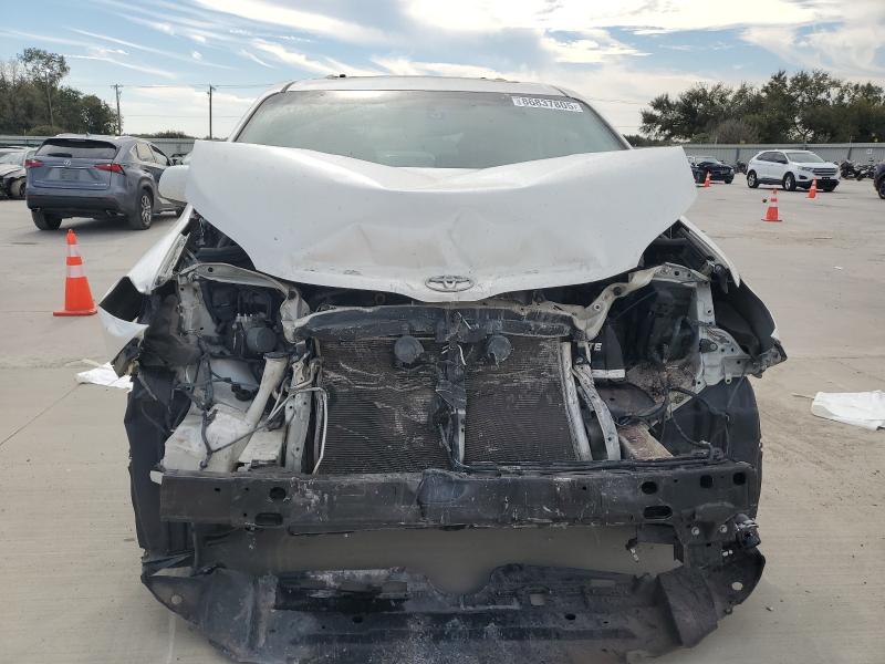 2017 TOYOTA SIENNA XLE - 5TDYZ3DC0HS795445