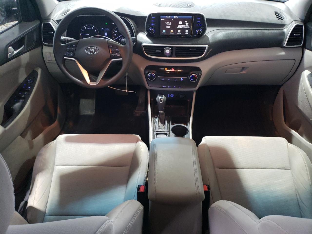 HYUNDAI TUCSON SE
