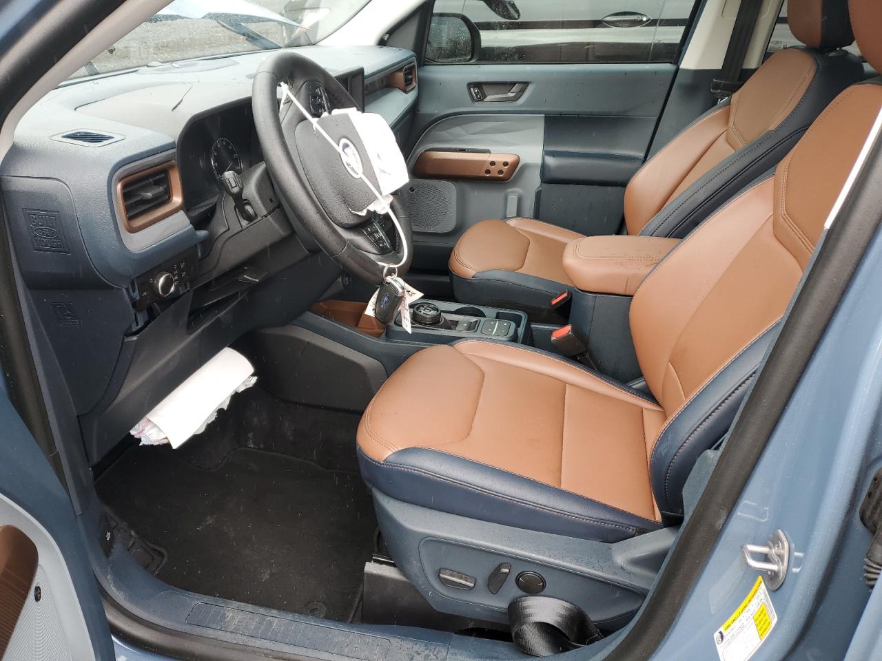 FORD MAVERICK LARIAT