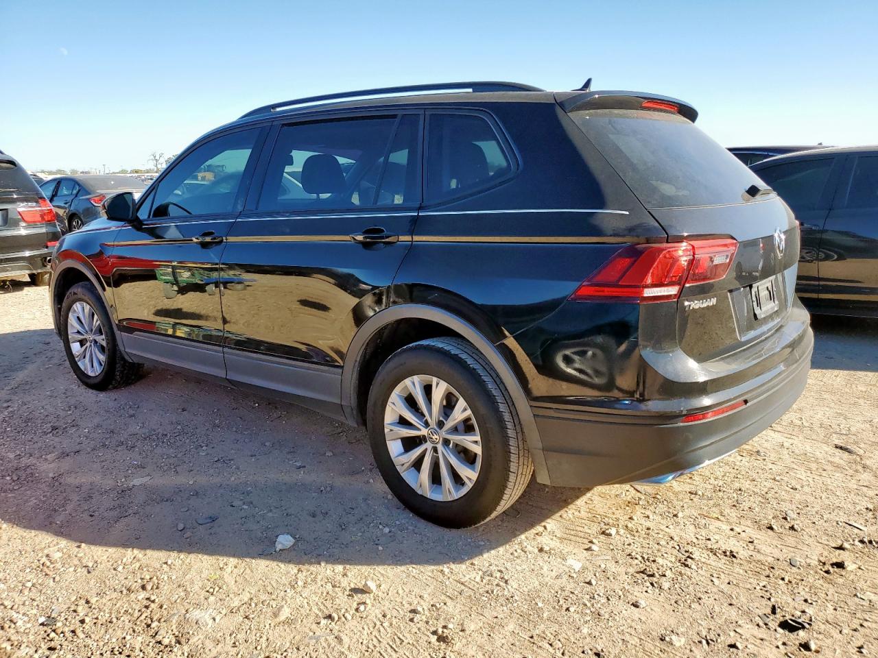 VOLKSWAGEN TIGUAN S