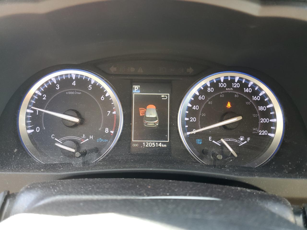 TOYOTA HIGHLANDER SE