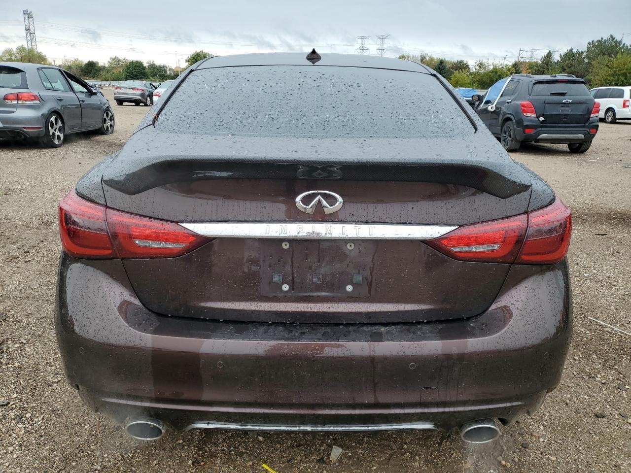 INFINITI Q50 LUXE